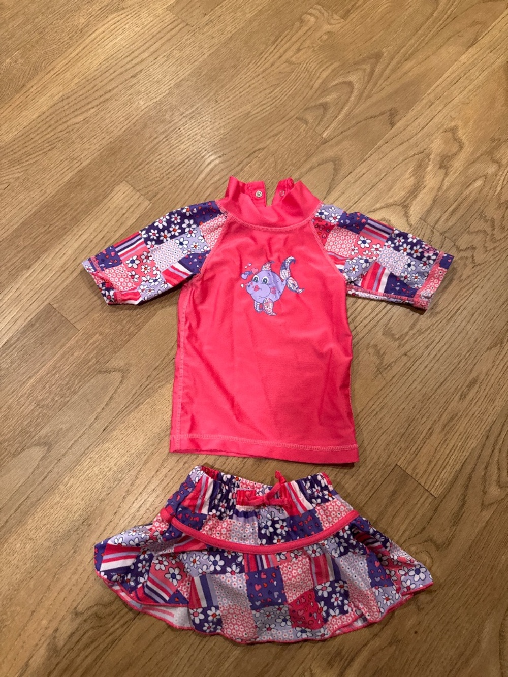 UV Skinz baby 1 piece bathing suite